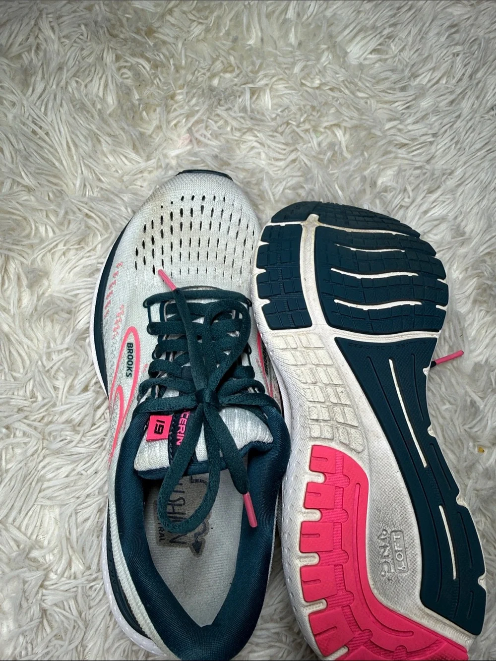 Brooks lightweight running